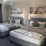 Bocskai Domb Vendeghaz בית הארחה Nagykallo