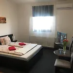 Bocskai Domb Vendeghaz 3* Nagykallo